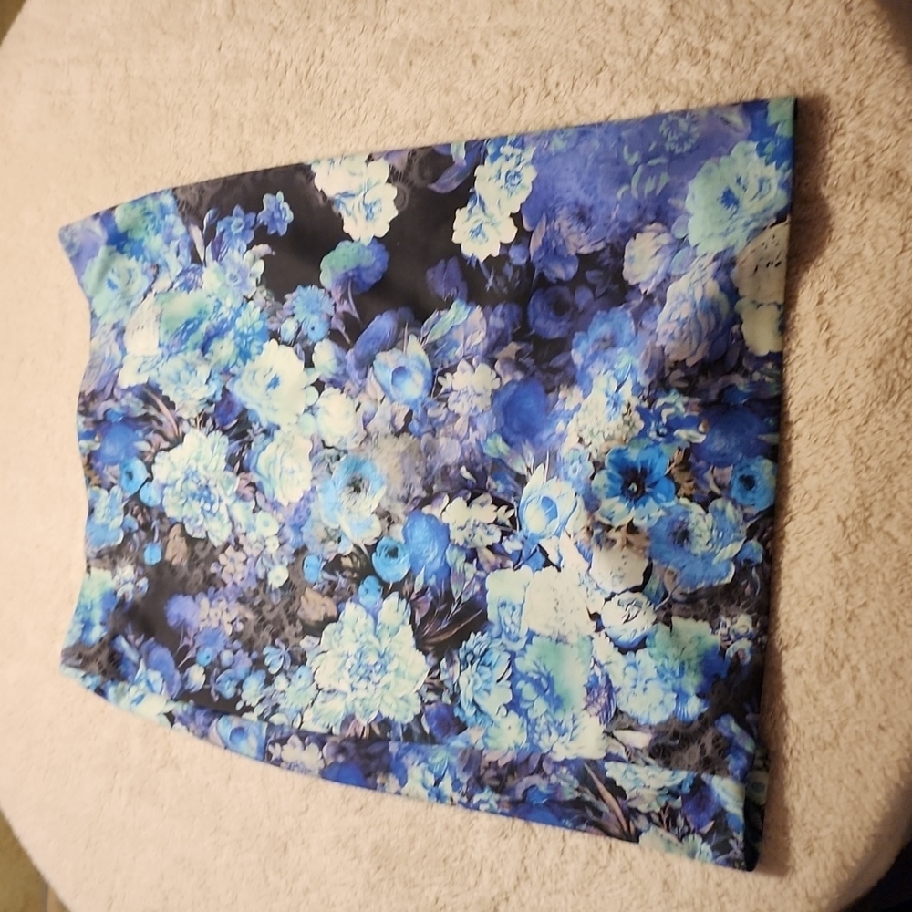 eci New York floral pencil skirt
